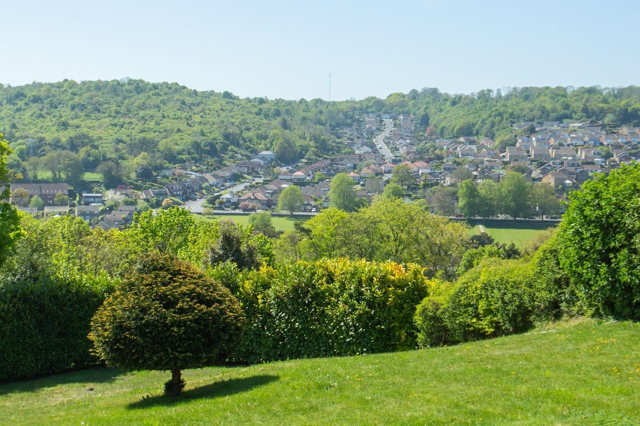 Properties Under Offer in Friars Way Dover