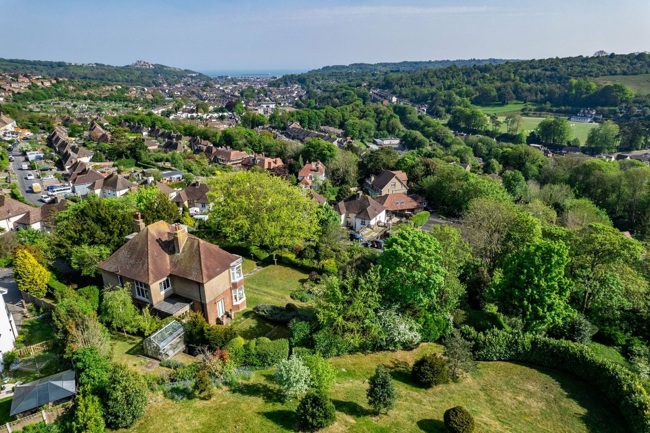 Properties Under Offer in Friars Way Dover