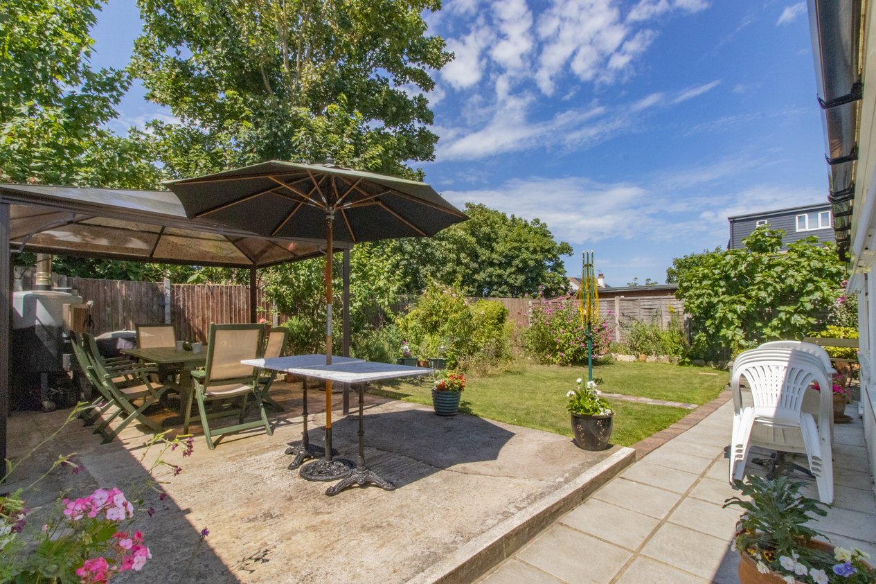 Properties For Sale in Friendly Close Margate
