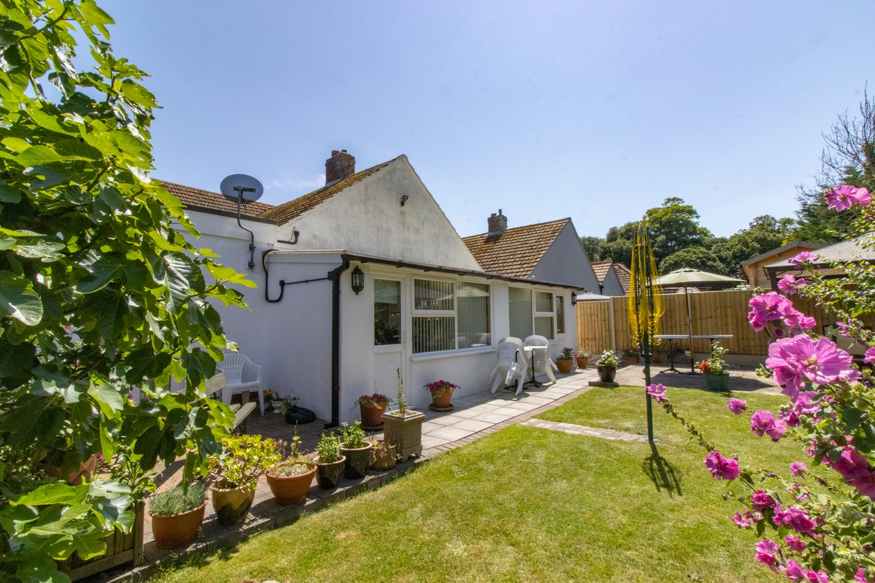 Properties For Sale in Friendly Close Margate
