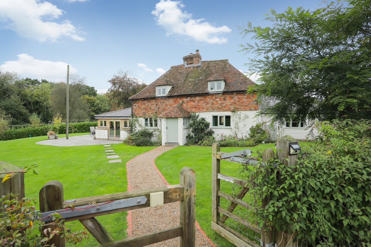 Properties Sold in Frith Road Ashford