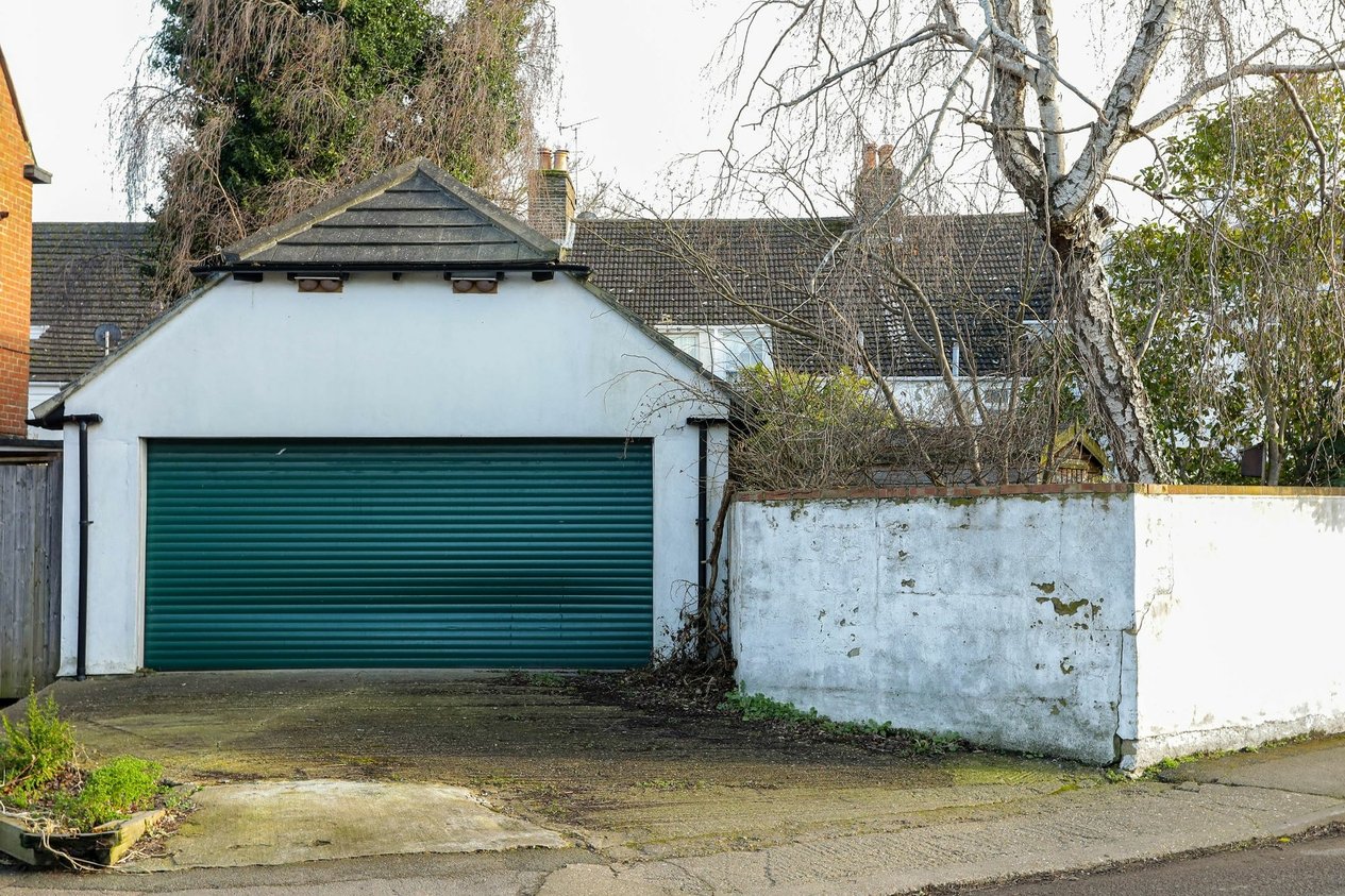 Properties For Sale in Front Brents  Faversham