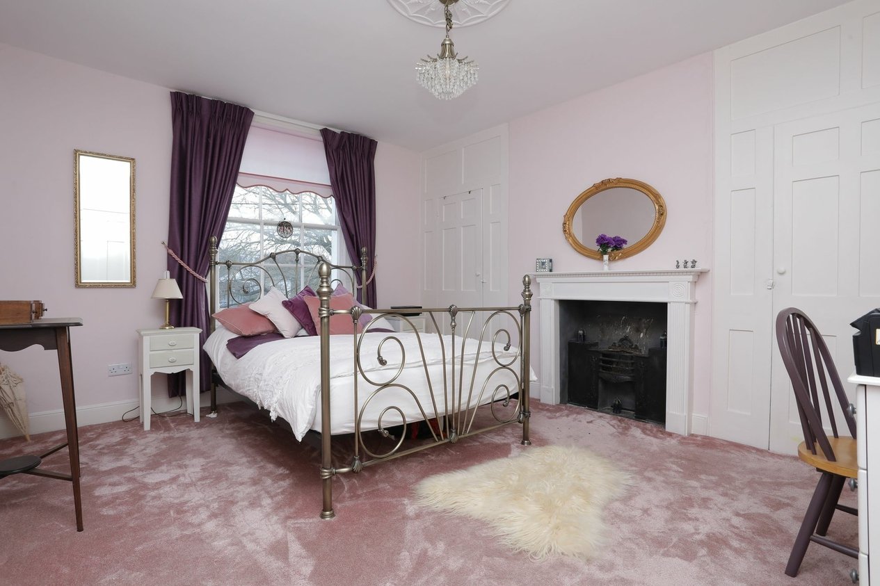 Properties For Sale in Front Brents  Faversham