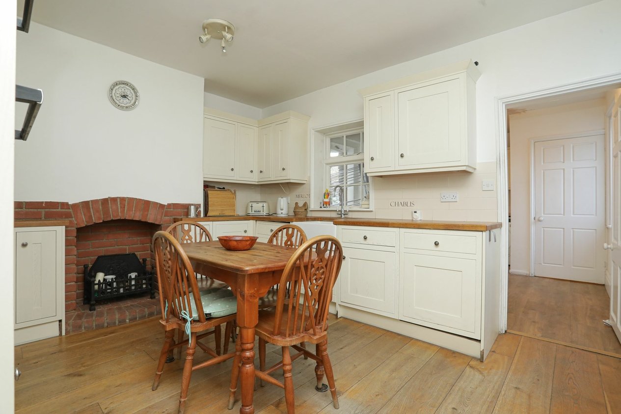 Properties For Sale in Front Brents  Faversham