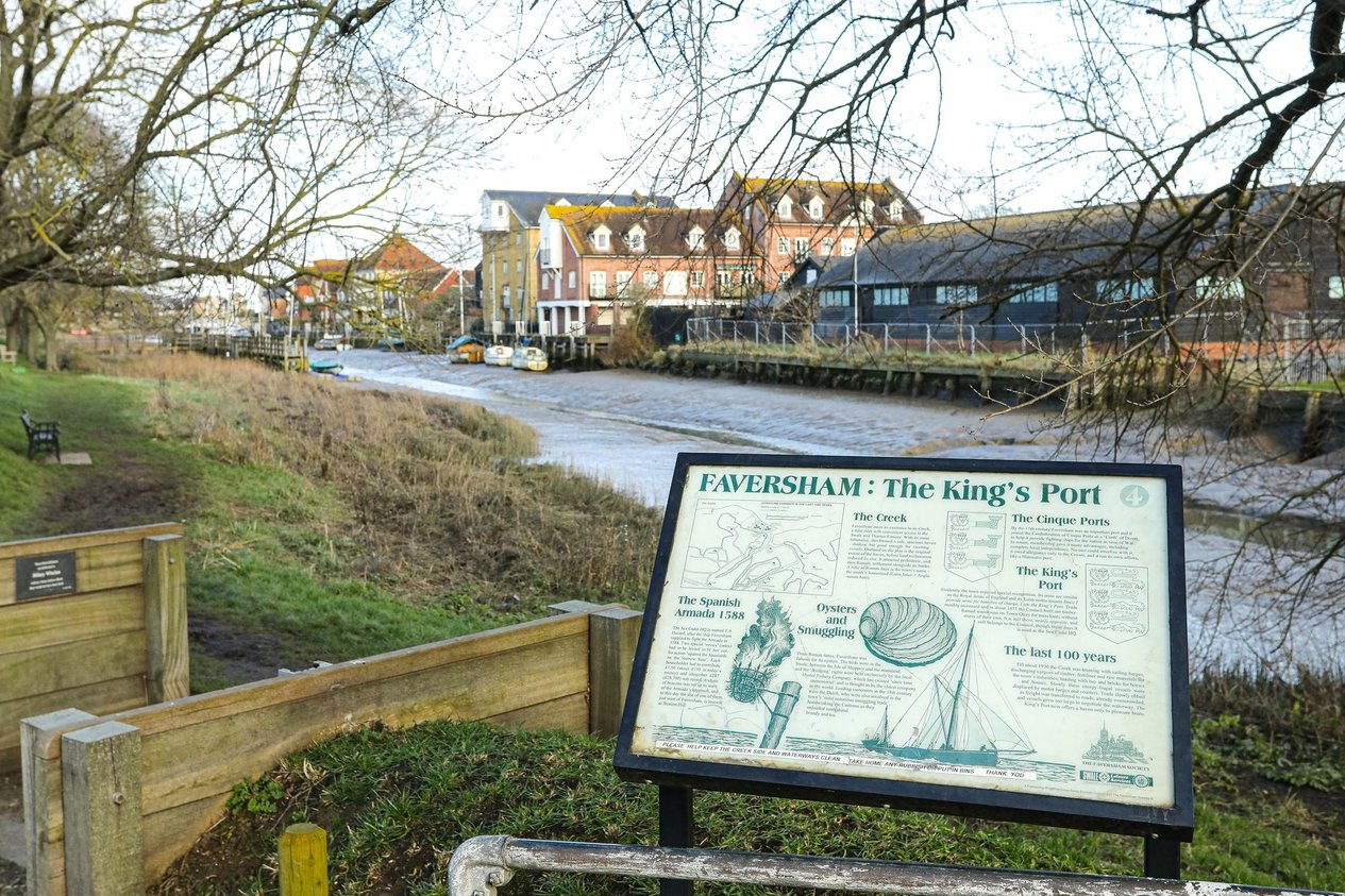 Properties For Sale in Front Brents  Faversham