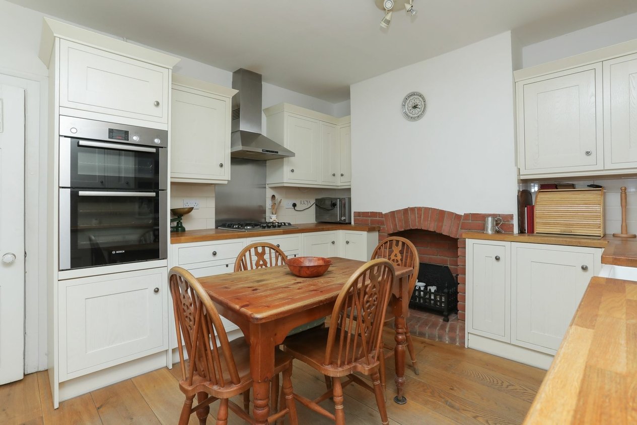 Properties For Sale in Front Brents  Faversham