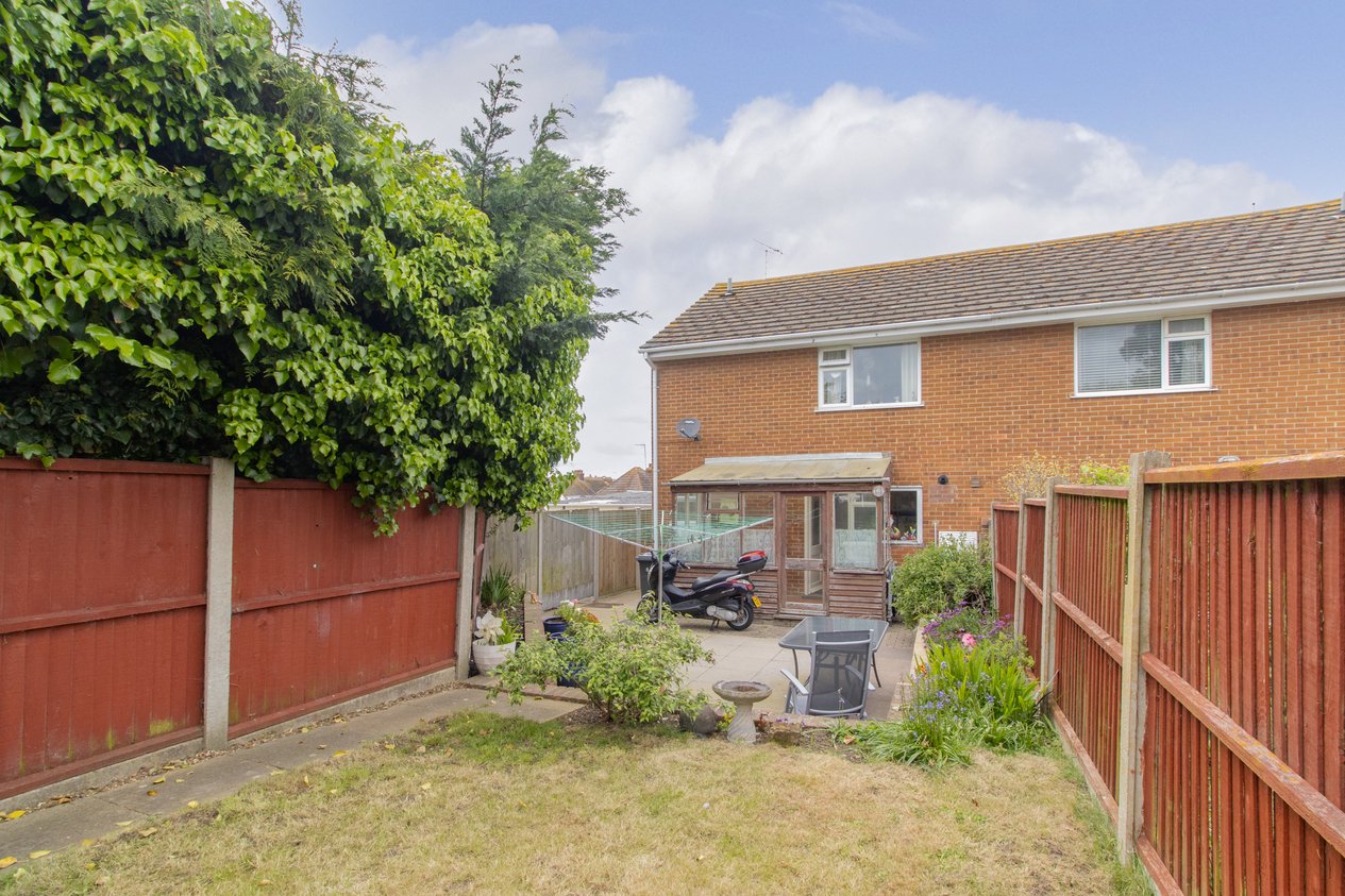 Properties Under Offer in Gainsborough Drive Herne Bay