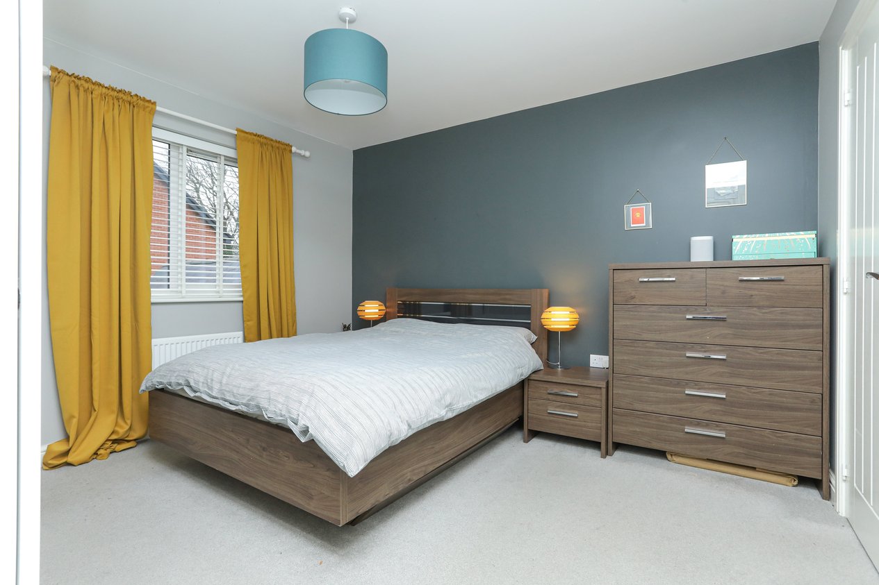Properties Under Offer in Garrison Close Folkestone