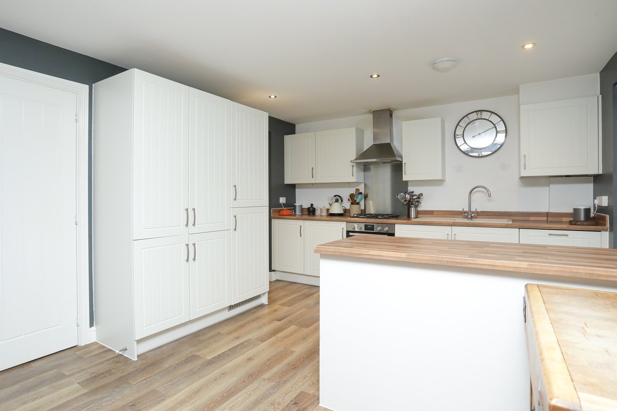 Properties Under Offer in Garrison Close Folkestone