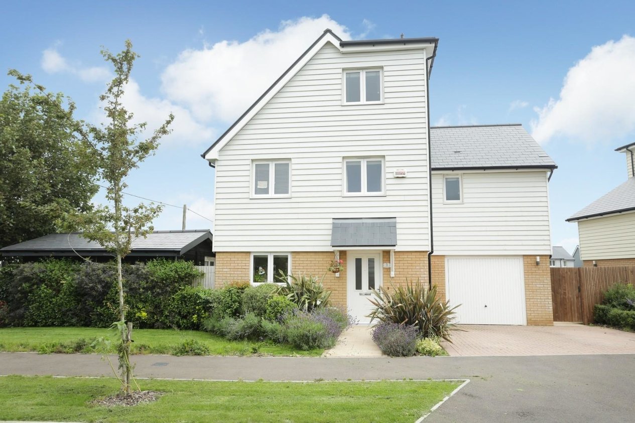 Properties Sold Subject To Contract in George Close Capel-Le-Ferne
