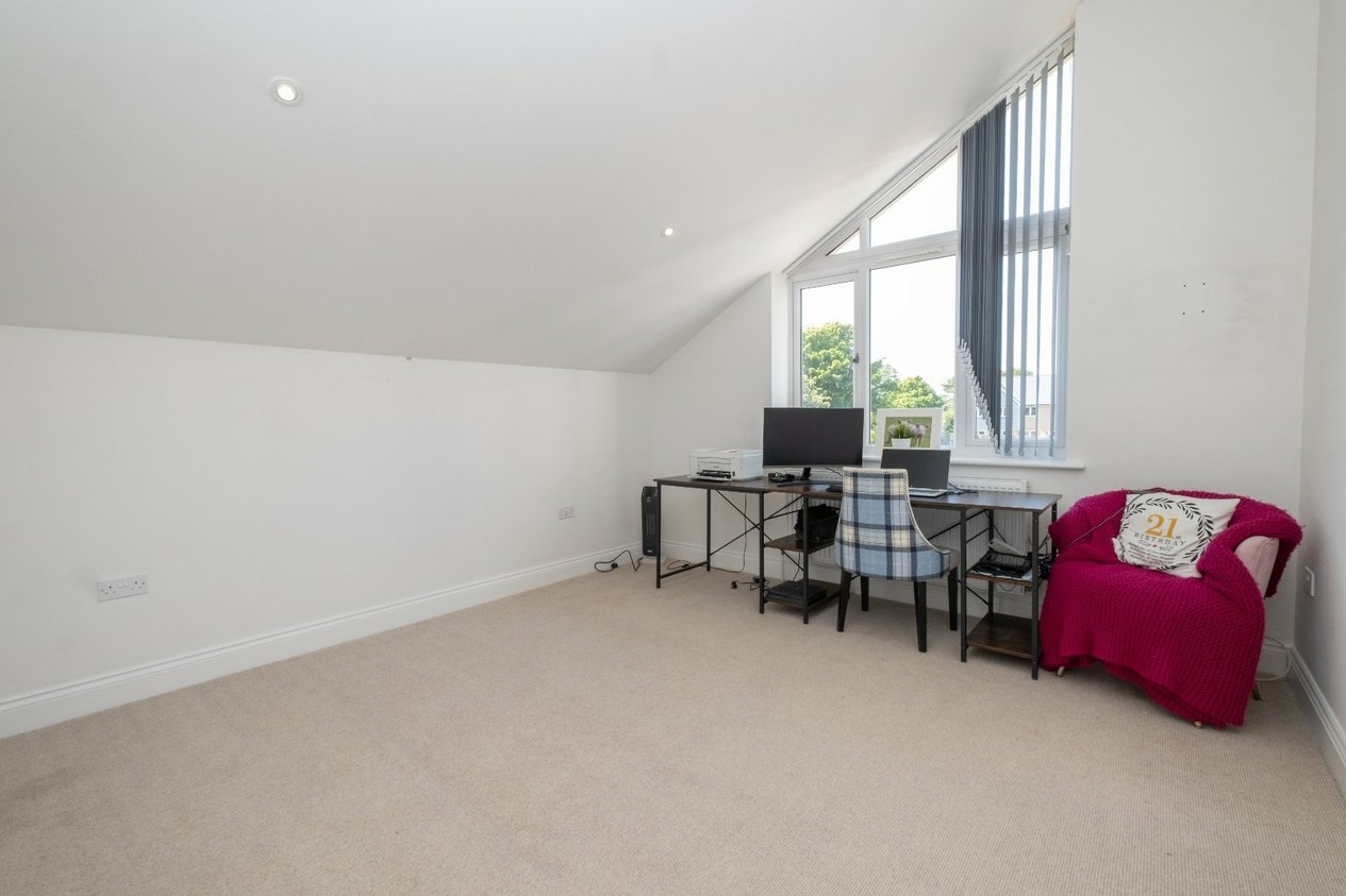 Properties For Sale in George Close Capel-le-Ferne