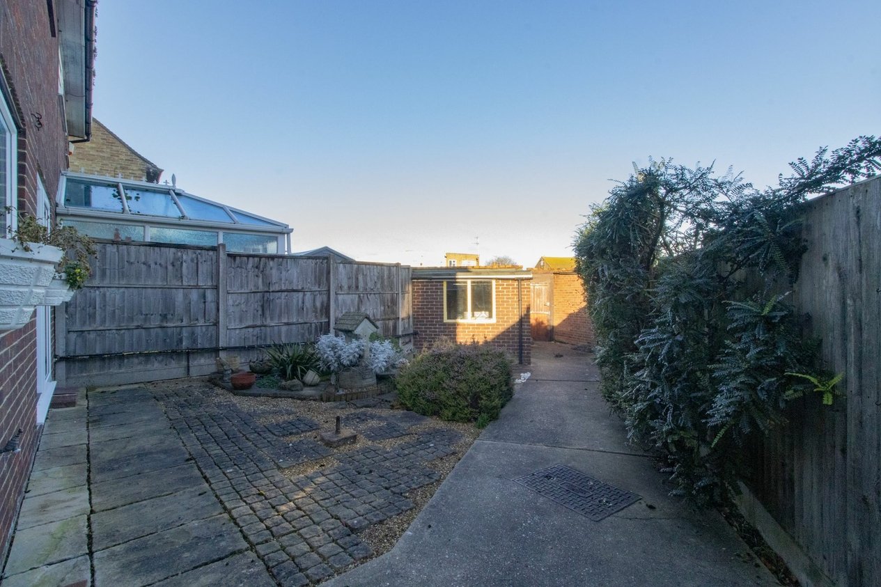 Properties Sold Subject To Contract in George Hill Road  Broadstairs