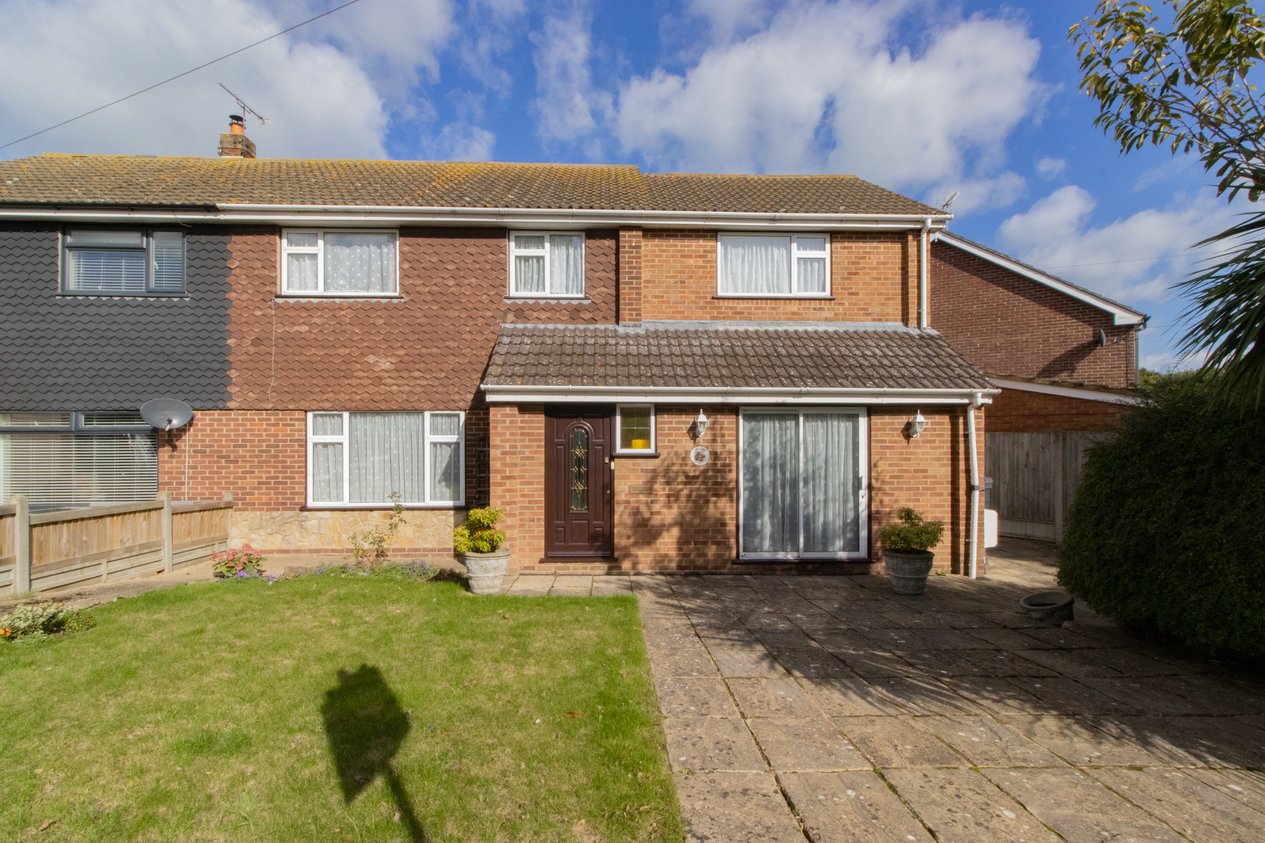 Properties For Sale in George Hill Road Broadstairs