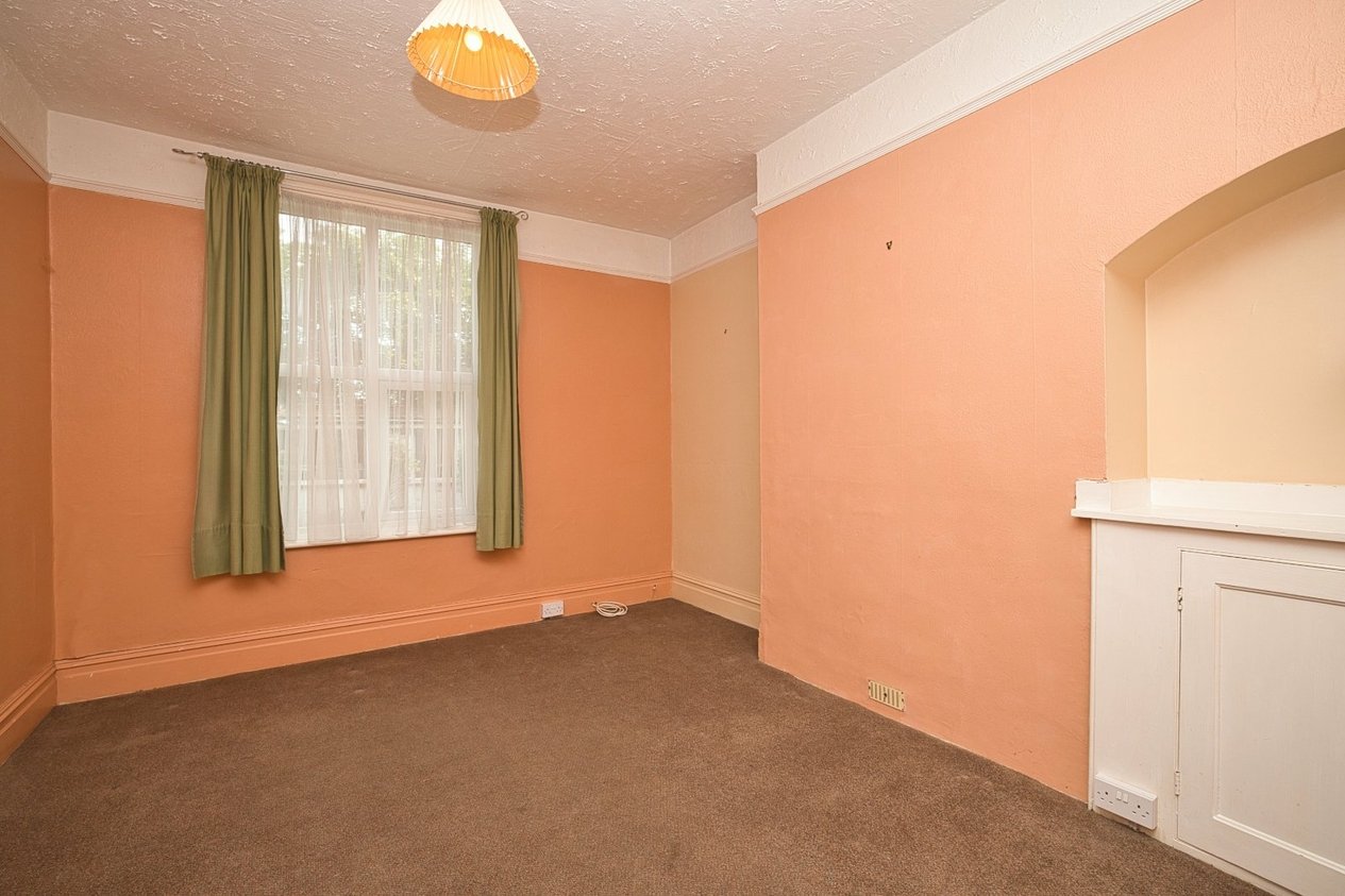 Properties For Sale in George Hill Road Broadstairs