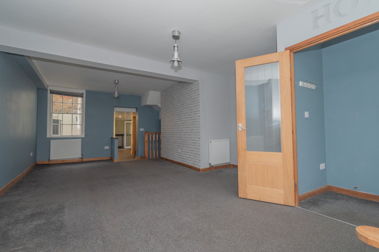 Properties Under Offer in George Street Ramsgate