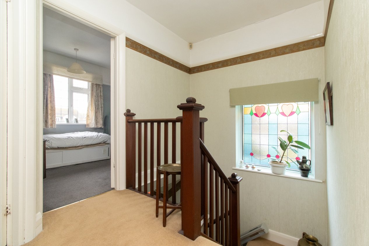Properties Under Offer in George V Avenue Margate