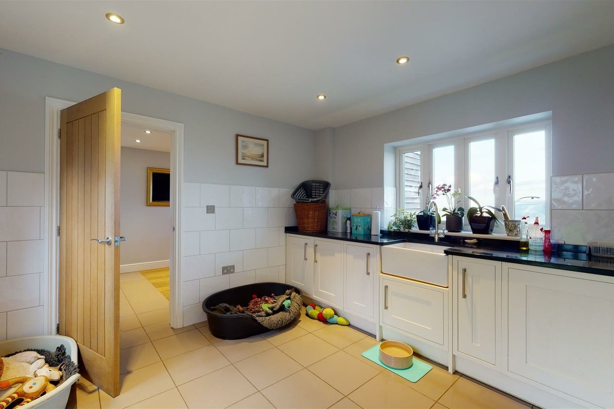 Properties For Sale in Gibraltar Lane Folkestone