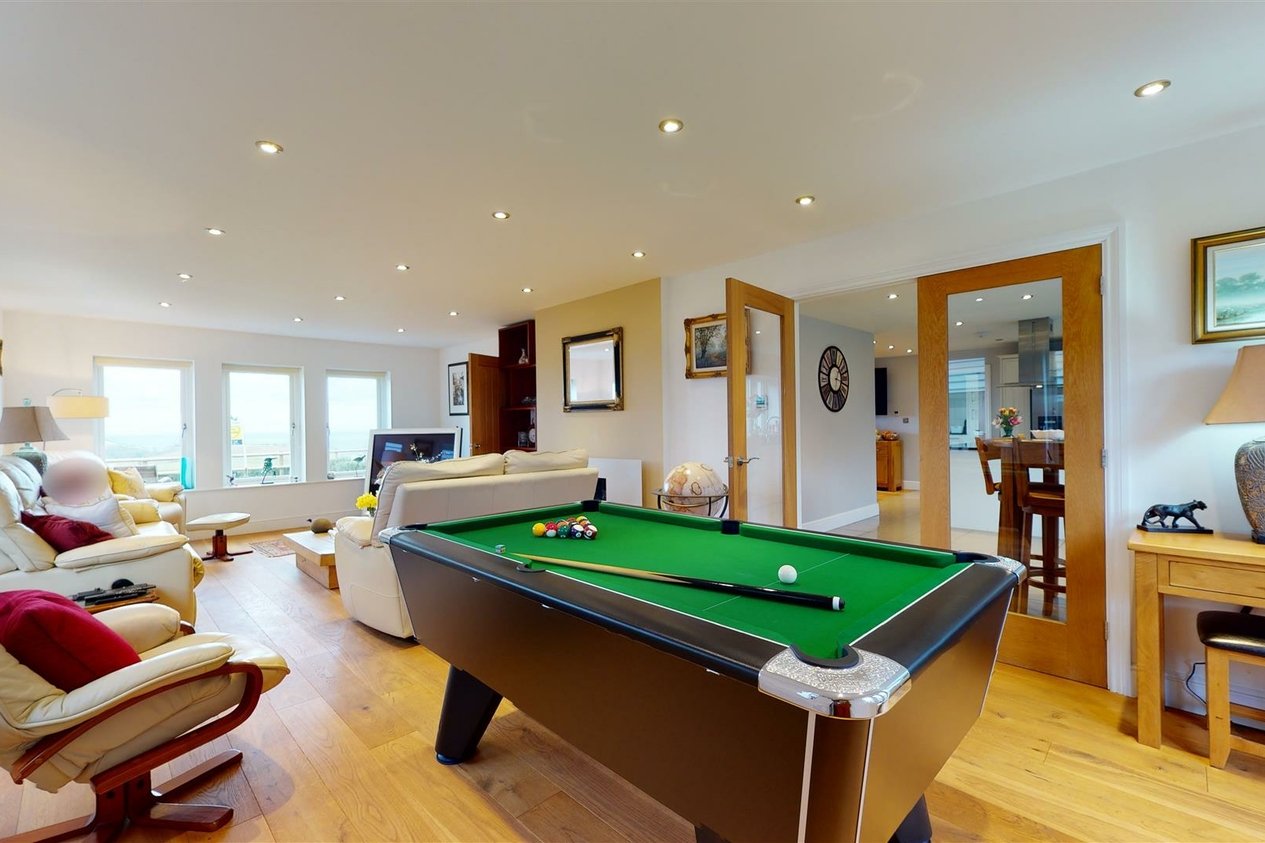 Properties For Sale in Gibraltar Lane Folkestone