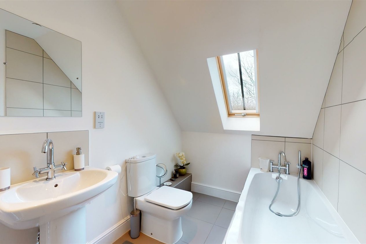 Properties For Sale in Gibraltar Lane Folkestone