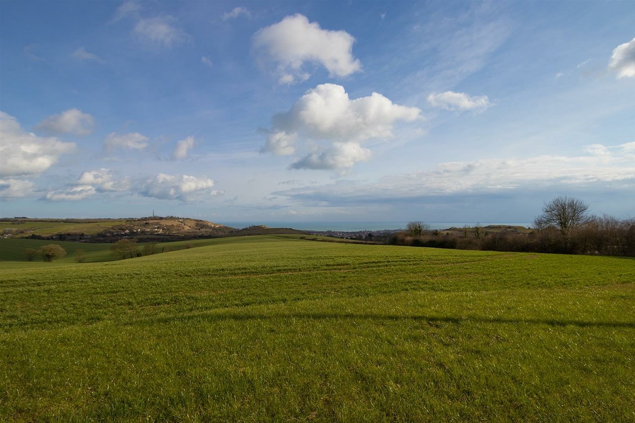 Properties For Sale in Gibraltar Lane Folkestone