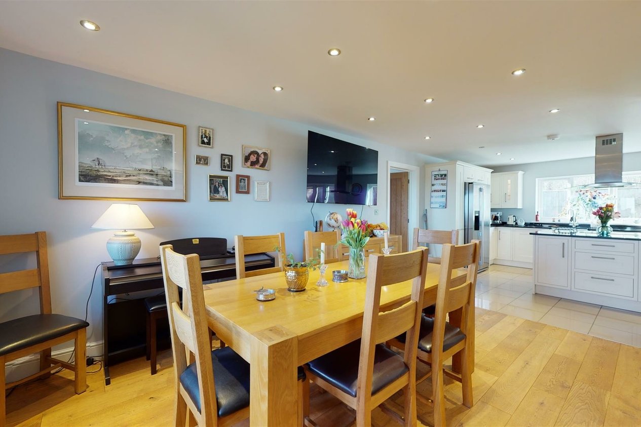 Properties For Sale in Gibraltar Lane Folkestone