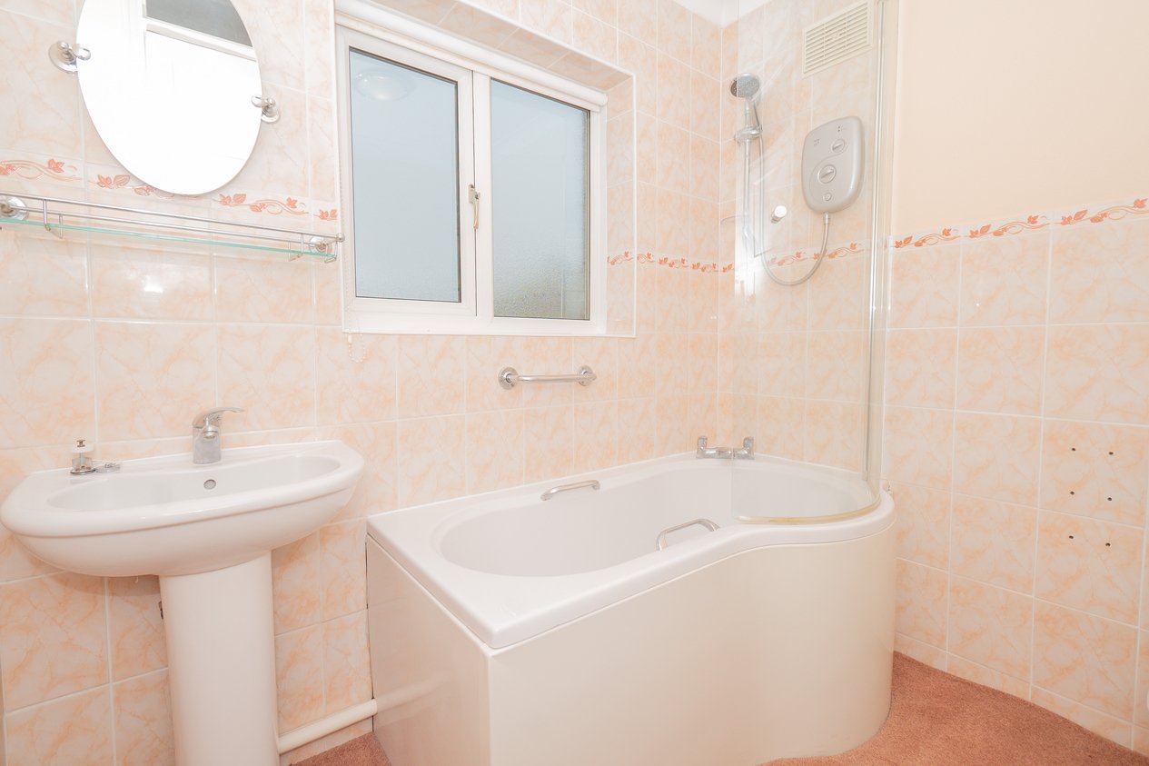 Properties Under Offer in Gilbert Road Ramsgate
