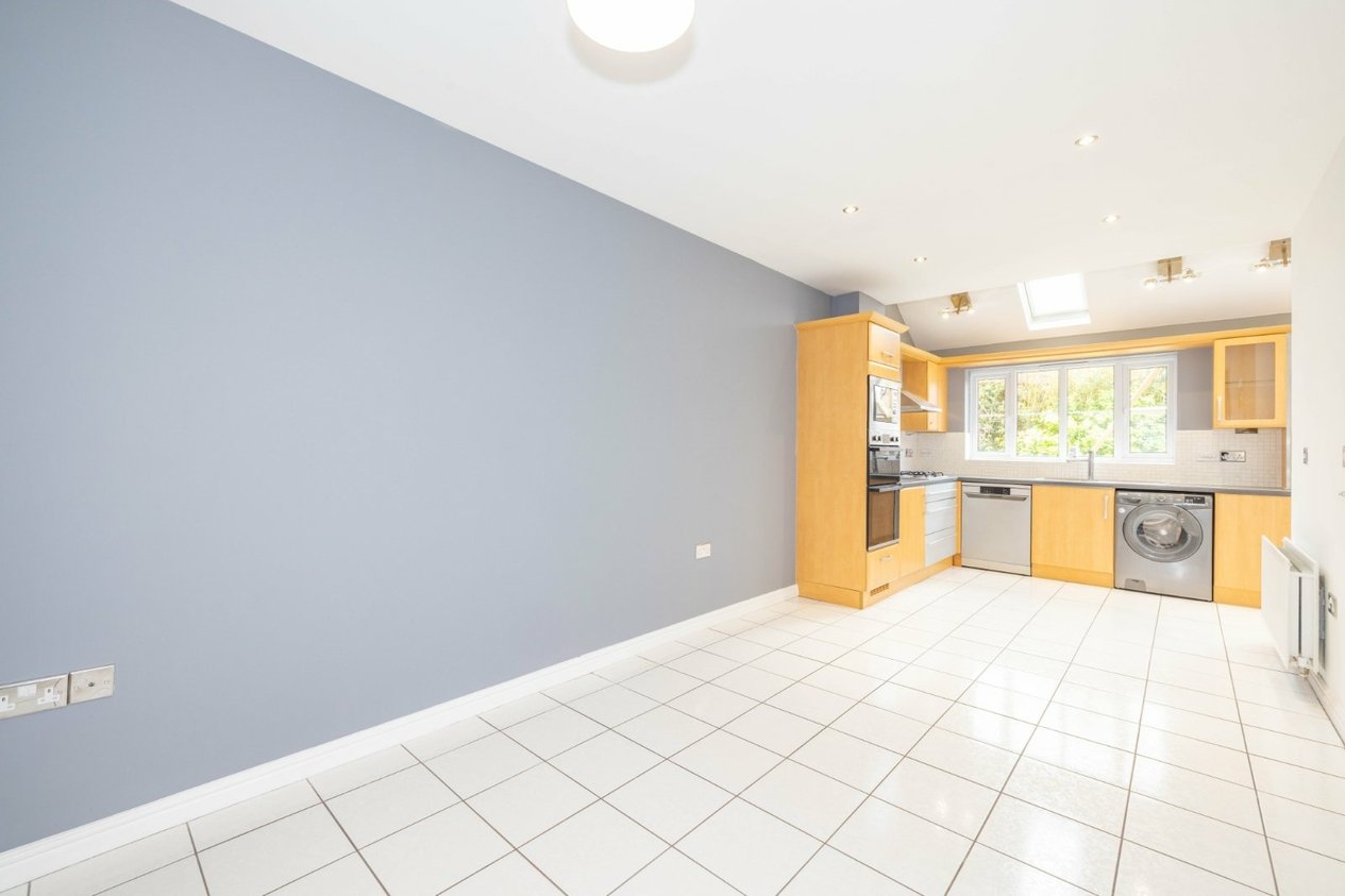 Properties For Sale in Gilbert Way Canterbury