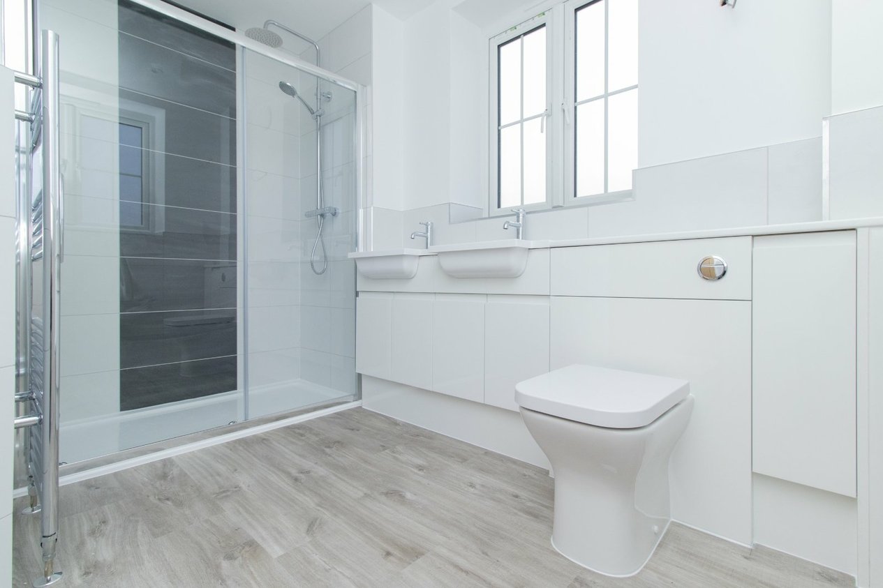 Properties For Sale in Gladstone Road Broadstairs