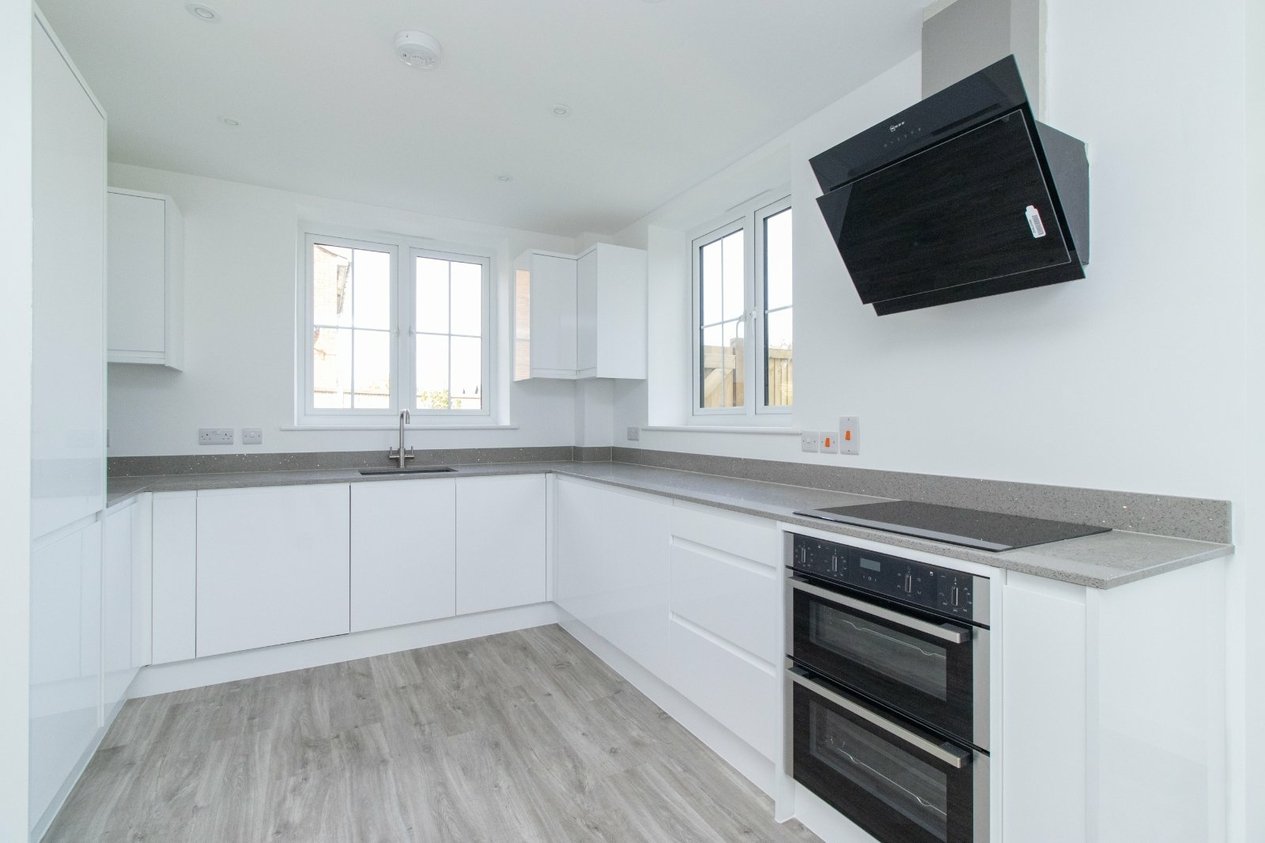 Properties For Sale in Gladstone Road Broadstairs