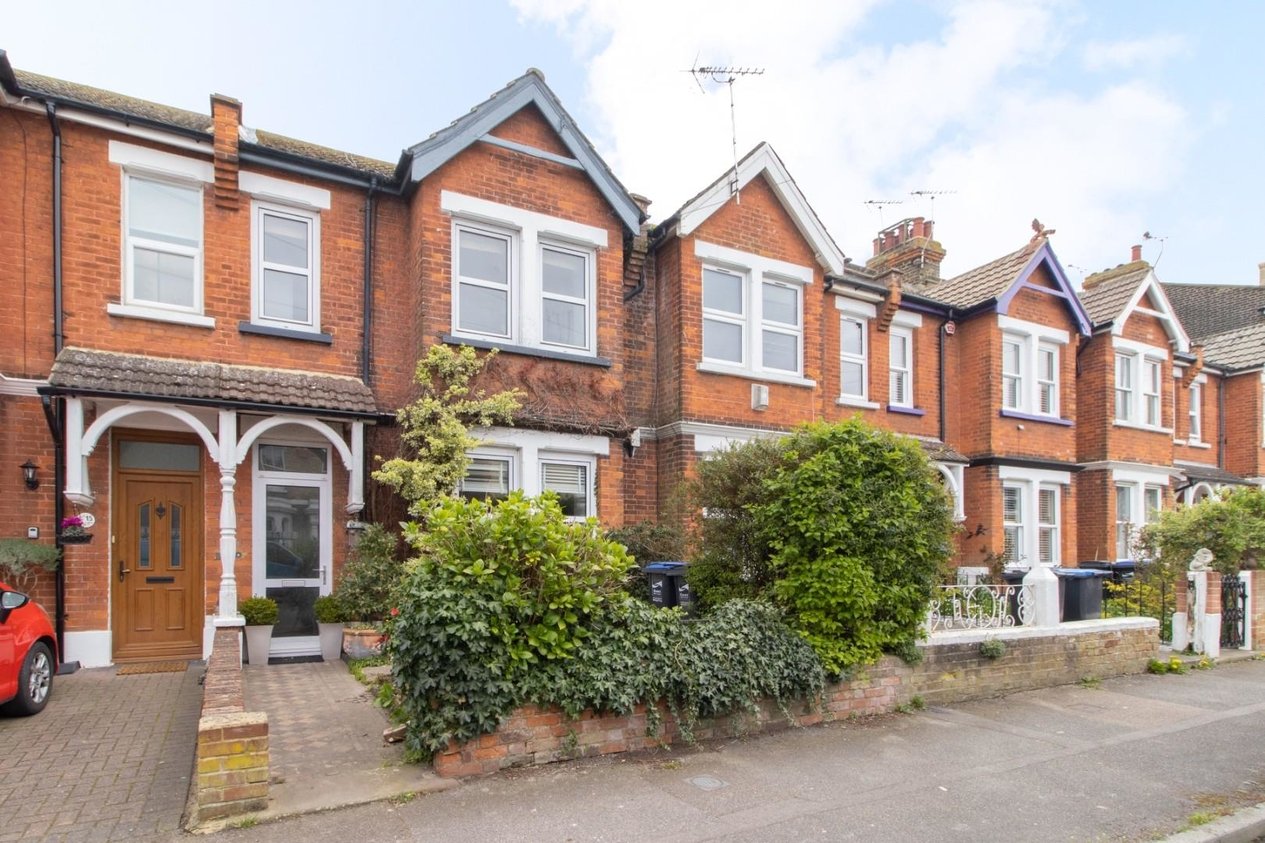 Properties For Sale in Gladstone Road 