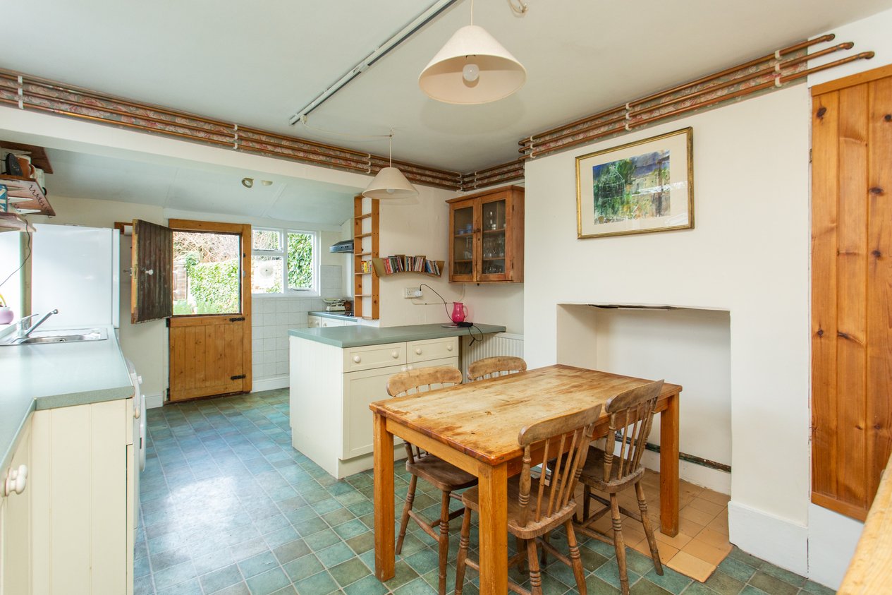 Properties For Sale in Gladstone Road Broadstairs