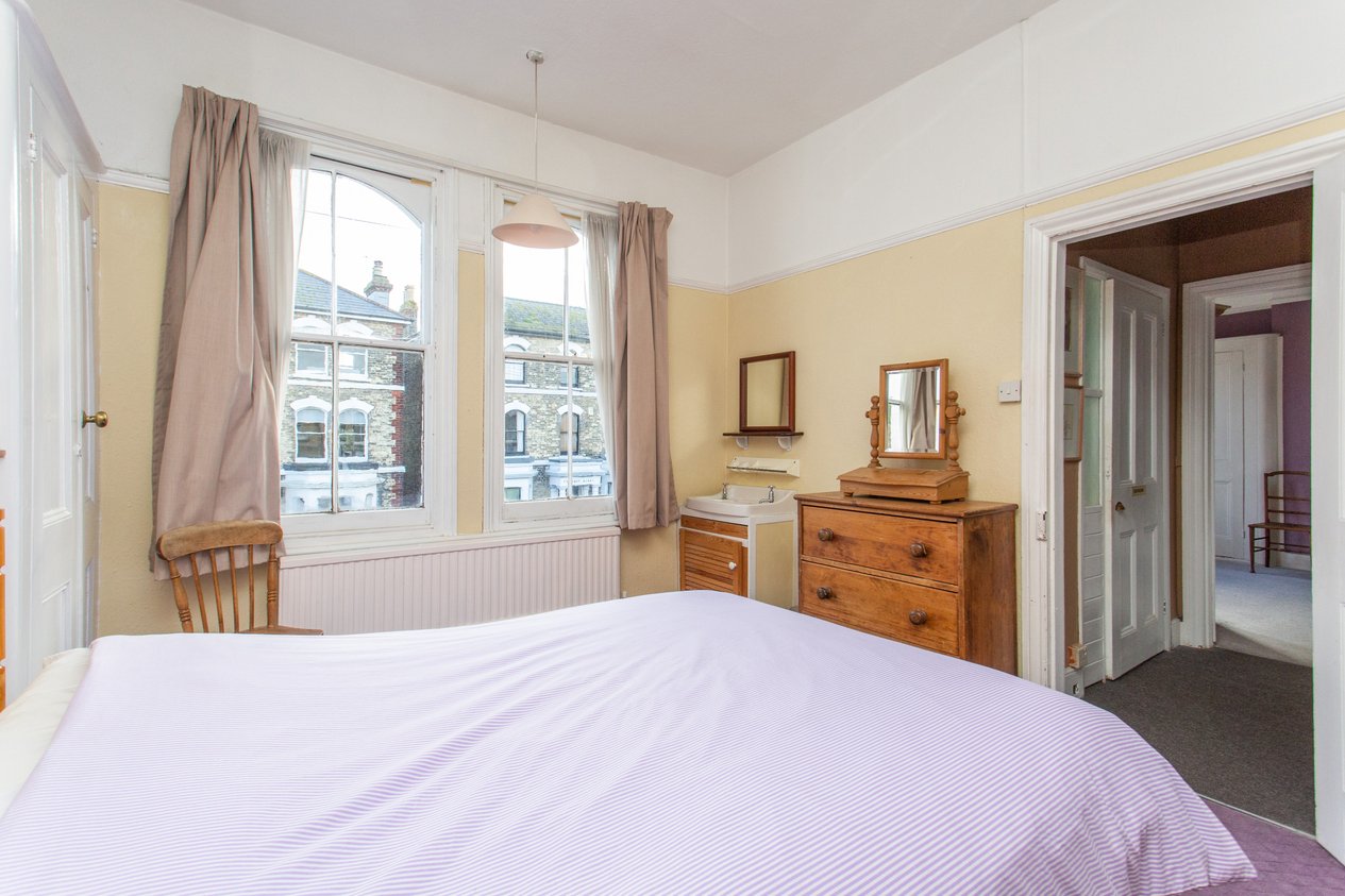 Properties For Sale in Gladstone Road Broadstairs