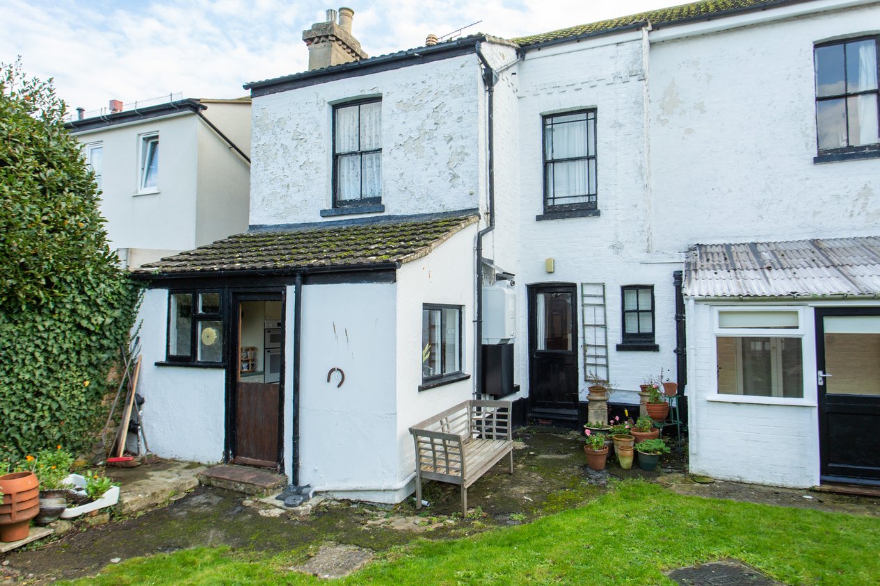 Properties For Sale in Gladstone Road Broadstairs