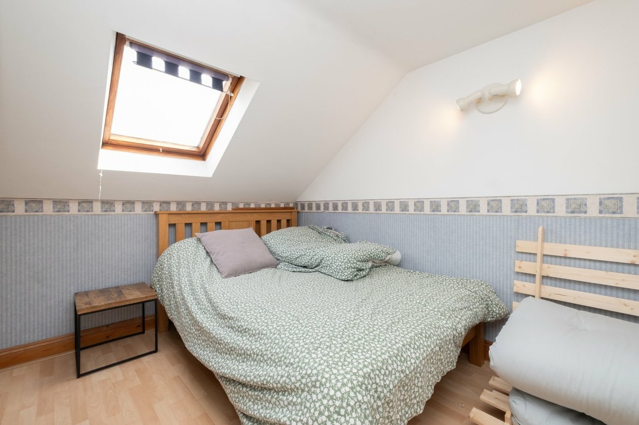 Properties For Sale in Gladstone Road Deal