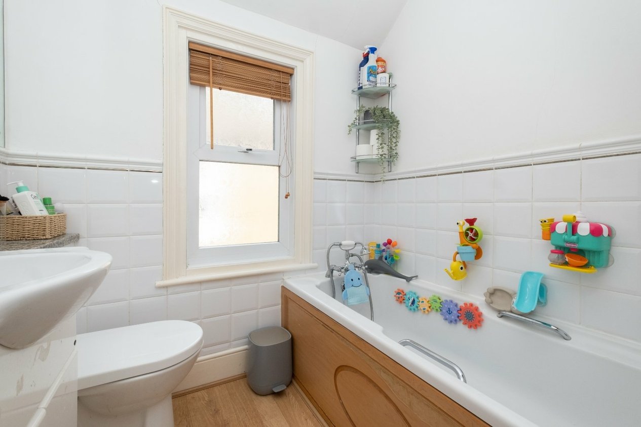 Properties For Sale in Gladstone Road Deal