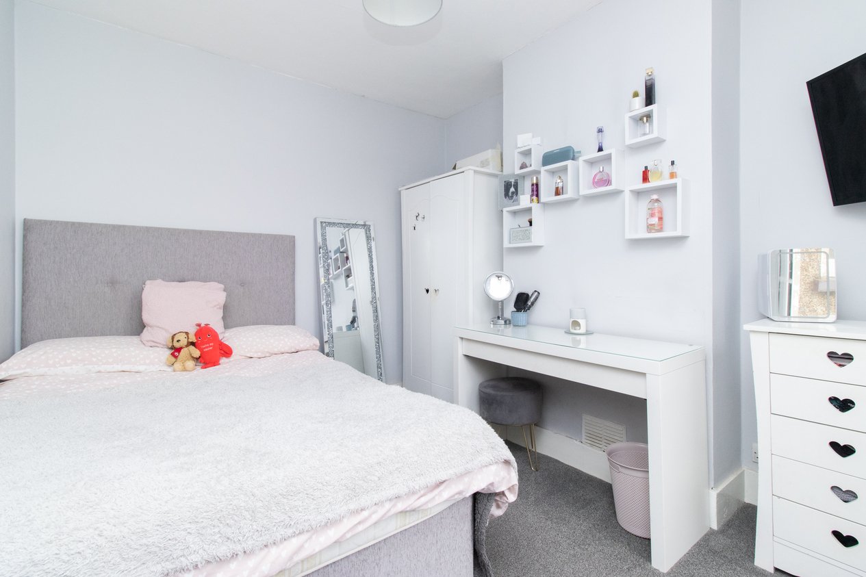 Properties Under Offer in Glebe Road Margate
