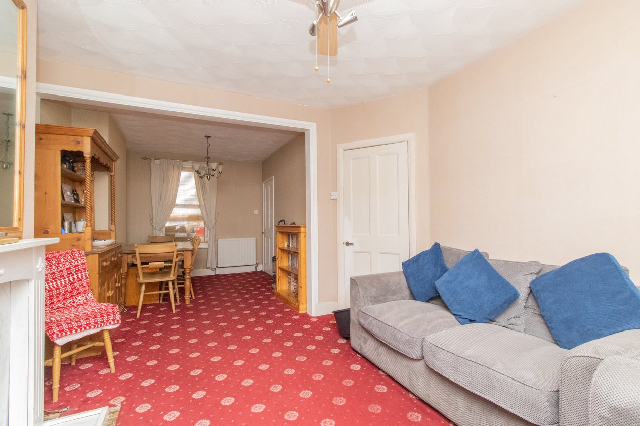 Properties Under Offer in Glebe Road Margate