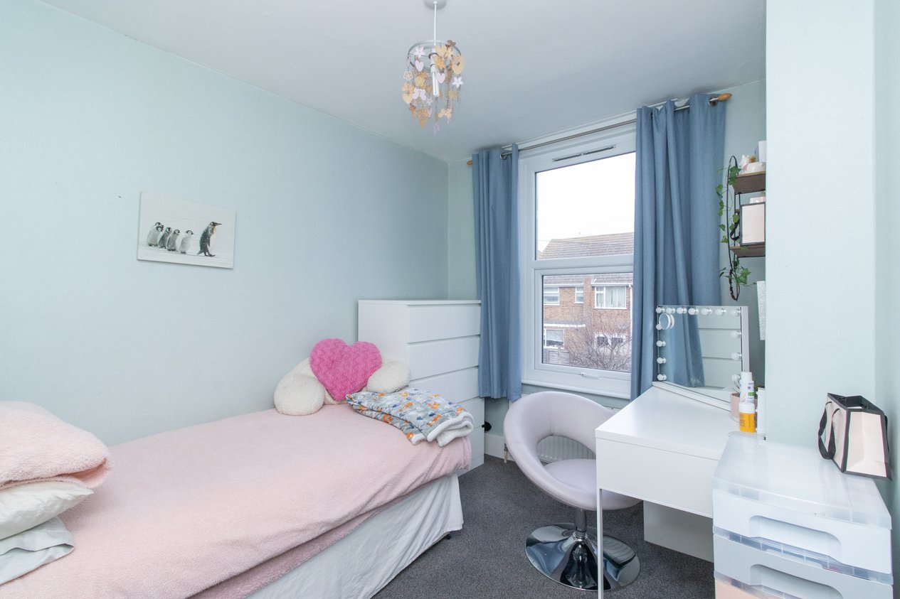 Properties Under Offer in Glebe Road Margate