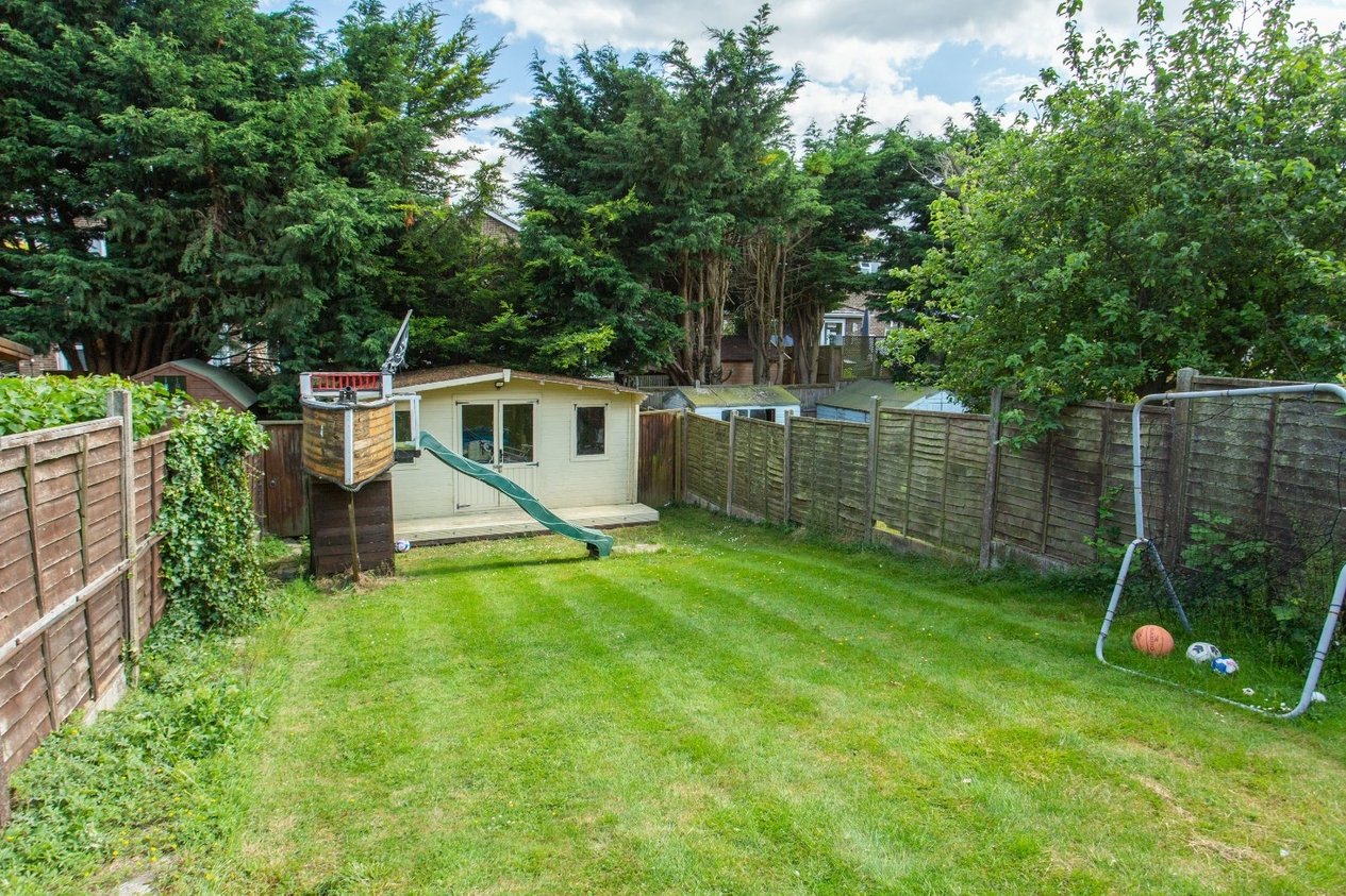 Properties For Sale in Glenbervie Drive Herne Bay