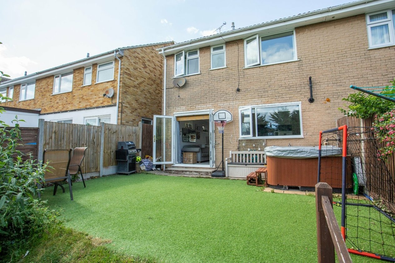 Properties For Sale in Glenbervie Drive Herne Bay