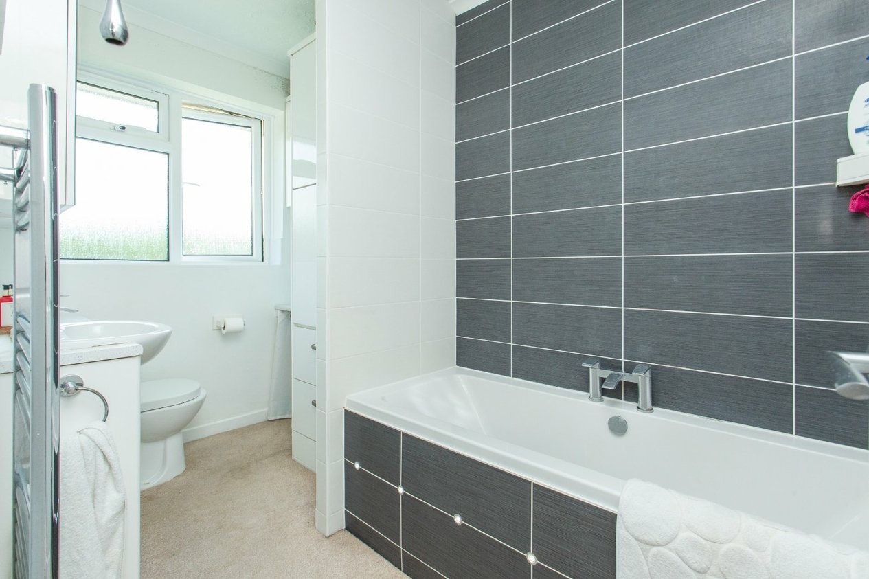 Properties For Sale in Glenbervie Drive Herne Bay