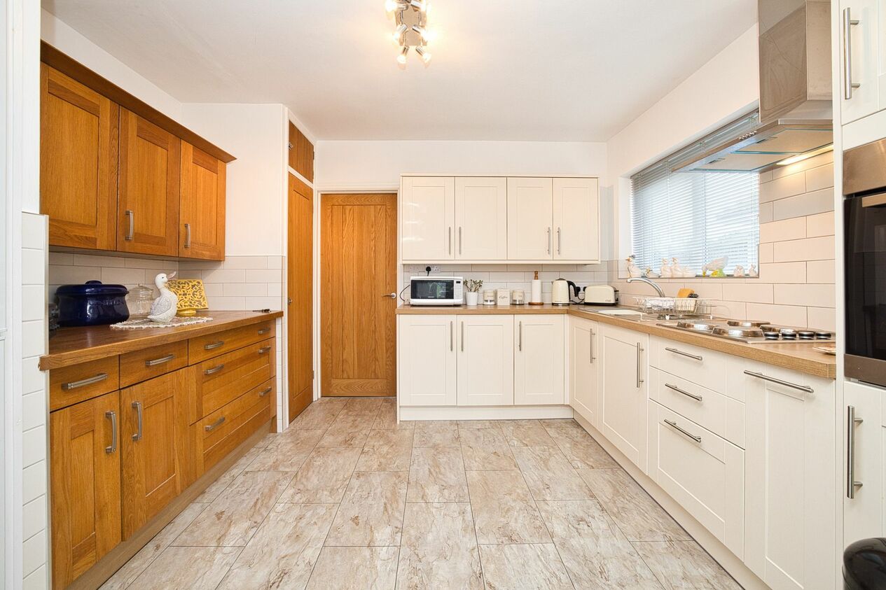 Properties Sold Subject To Contract in Gloucester Avenue  Broadstairs