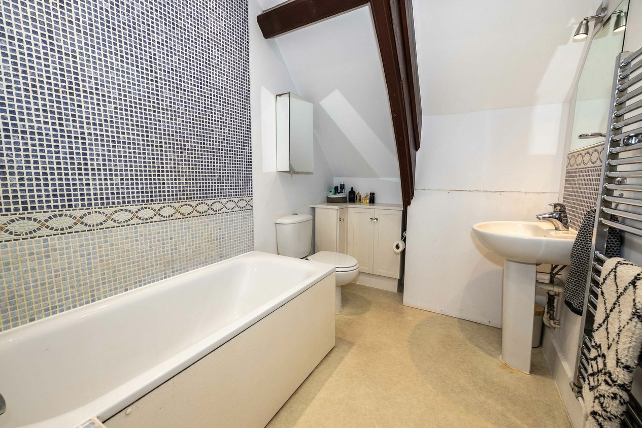 Properties For Sale in Godfrey Gardens  Chartham