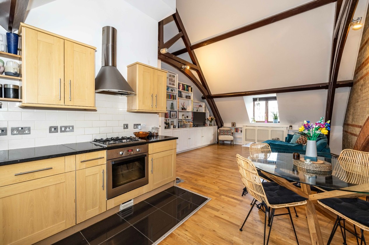 Properties For Sale in Godfrey Gardens Chartham