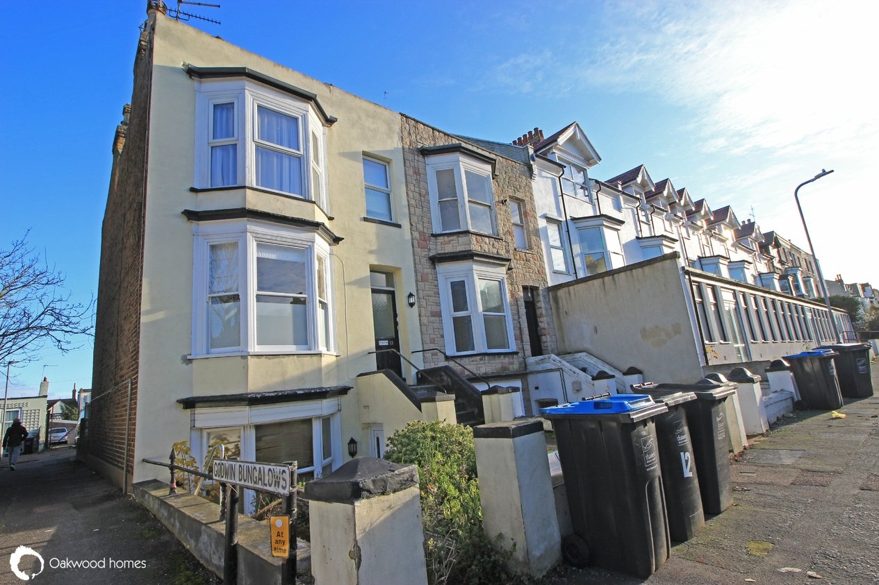 Properties Under Offer in Godwin Road Cliftonville