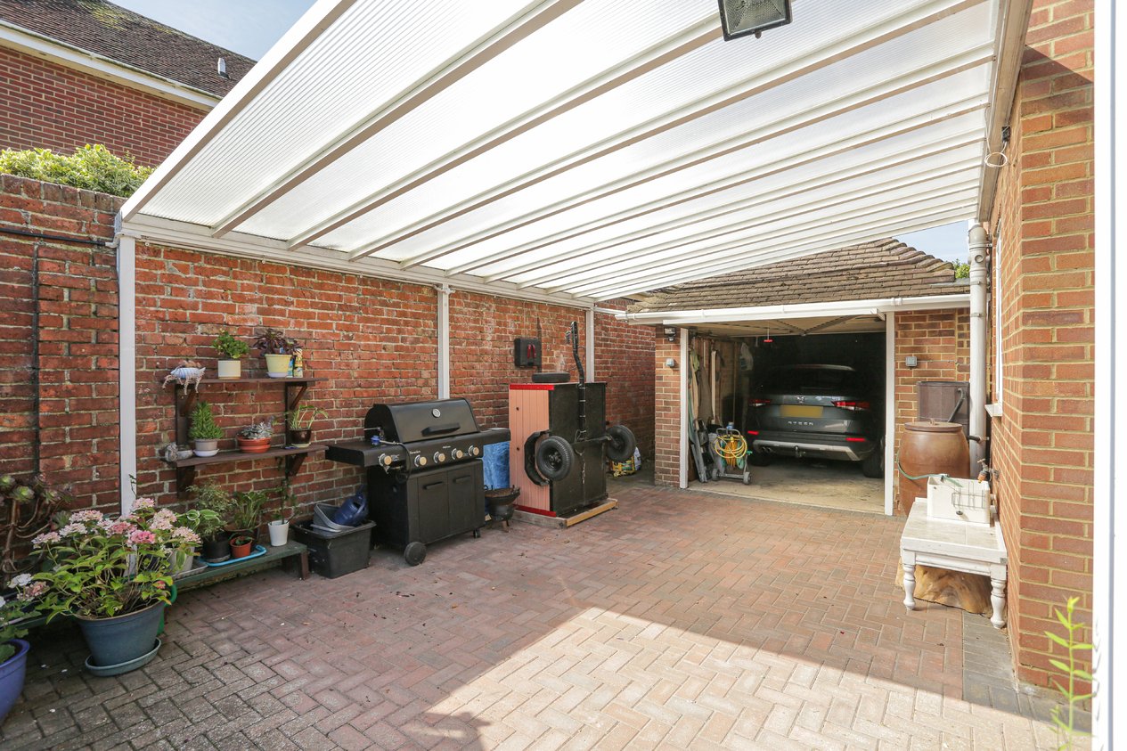 Properties For Sale in Godwyn Road Folkestone