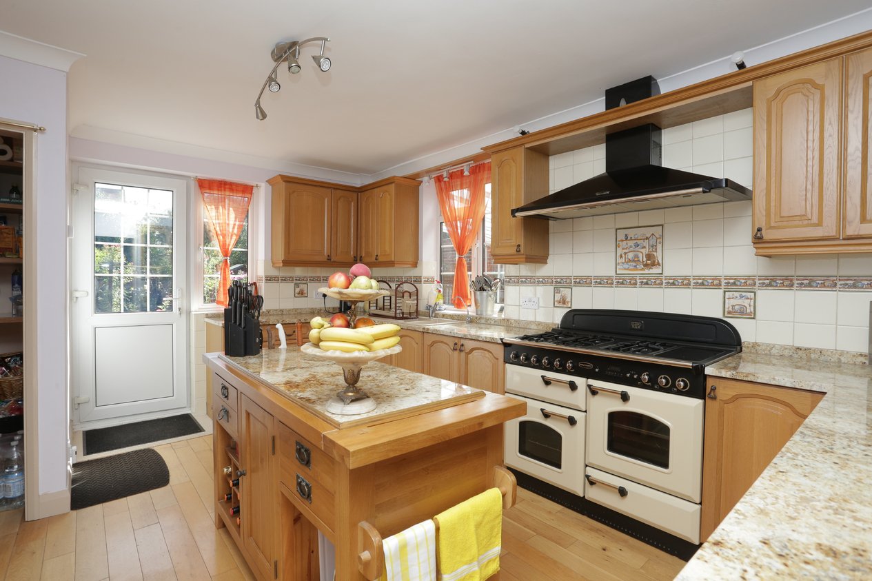 Properties For Sale in Godwyn Road Folkestone