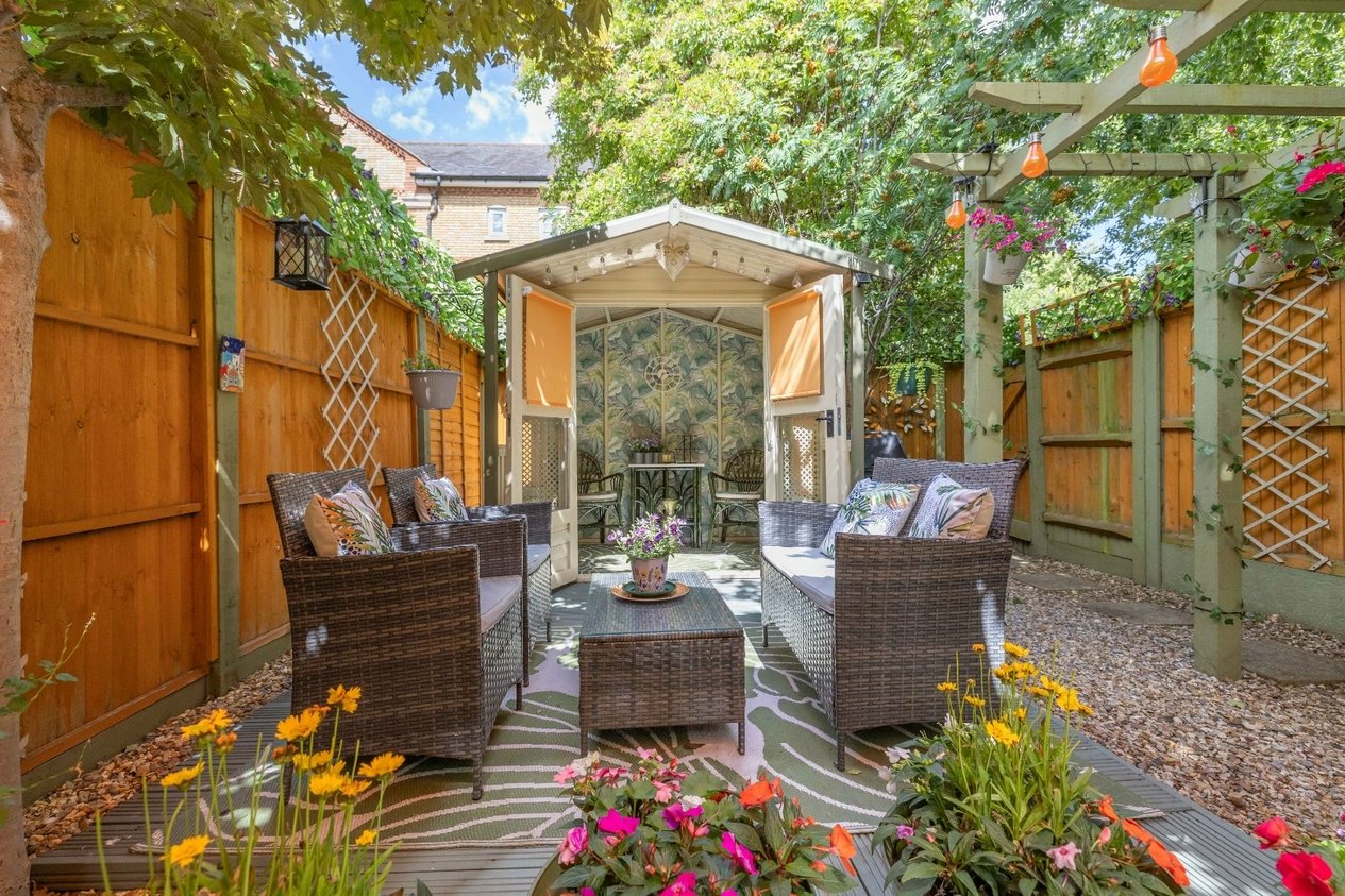 Properties For Sale in Goldings Wharf Faversham