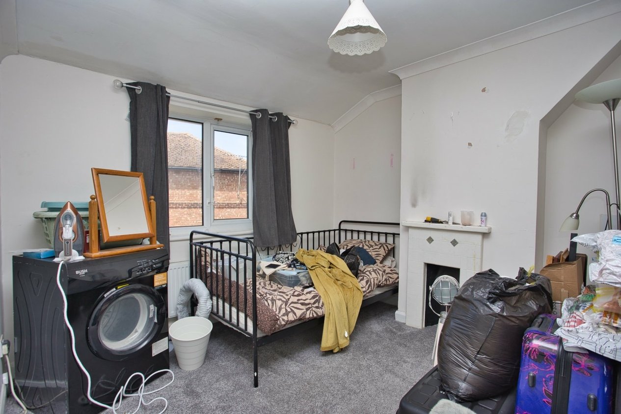 Properties For Sale in Golf Road Deal