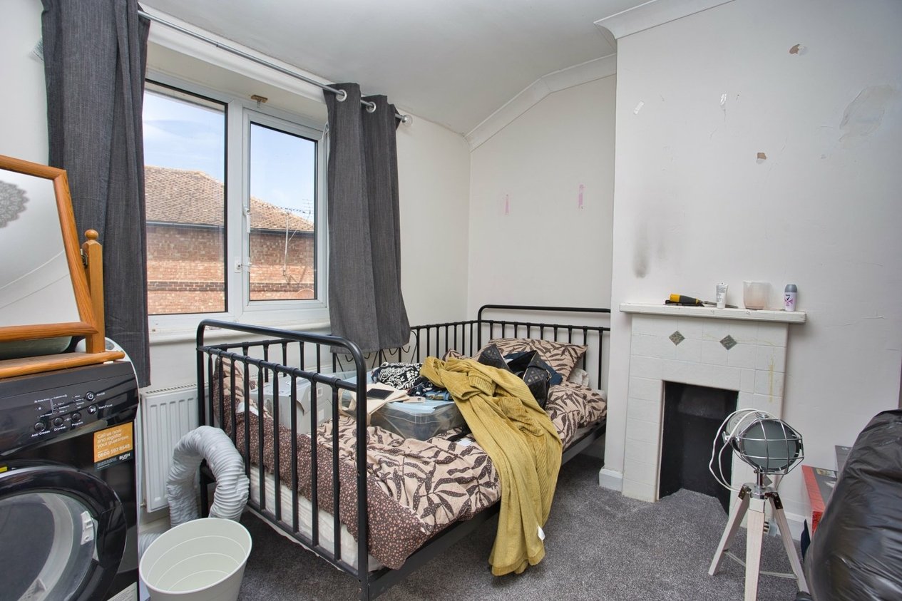 Properties For Sale in Golf Road Deal